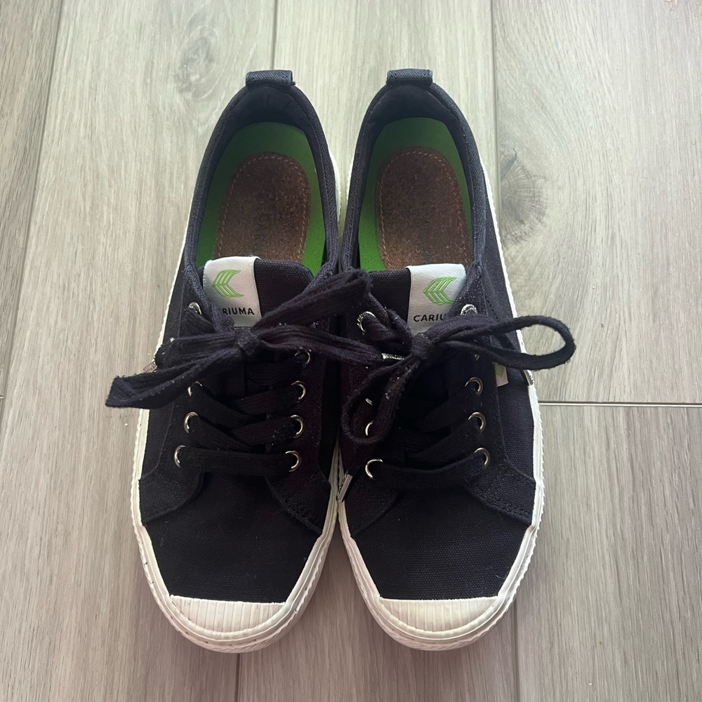 Cariuma Black Canvas Shoes with White Accents